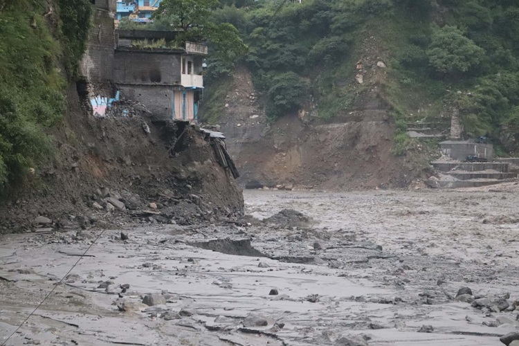 flood_in_darchula_2_2OxRUQeD8m